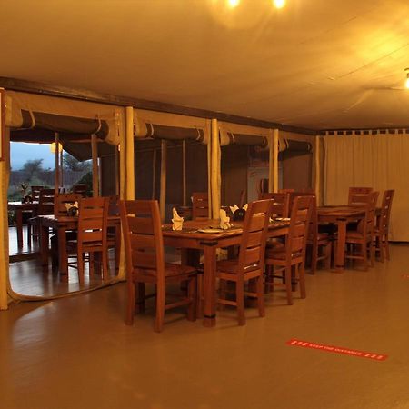 Tulia Amboseli Safari Camp Hotel Екстериор снимка