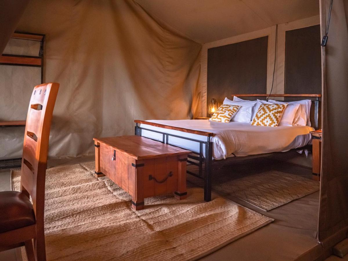 Tulia Amboseli Safari Camp Hotel Екстериор снимка
