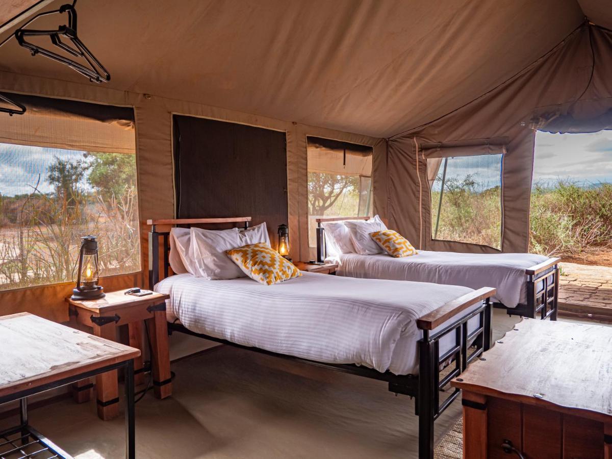 Tulia Amboseli Safari Camp Hotel Екстериор снимка