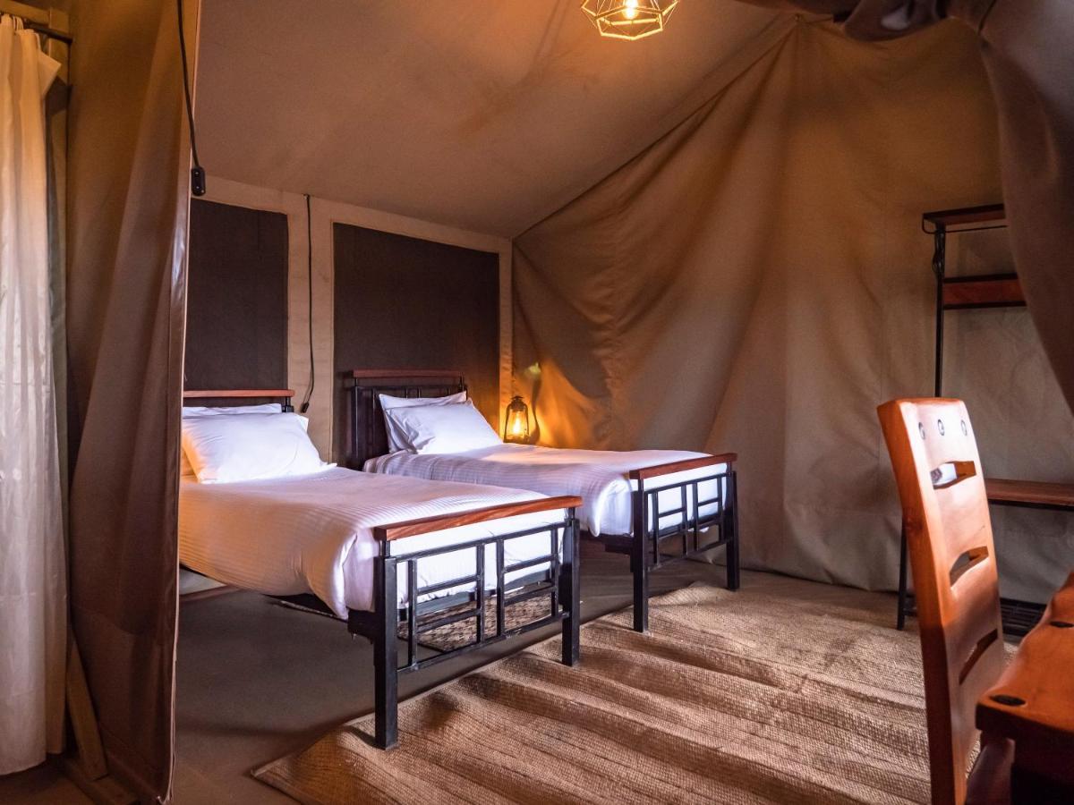 Tulia Amboseli Safari Camp Hotel Екстериор снимка