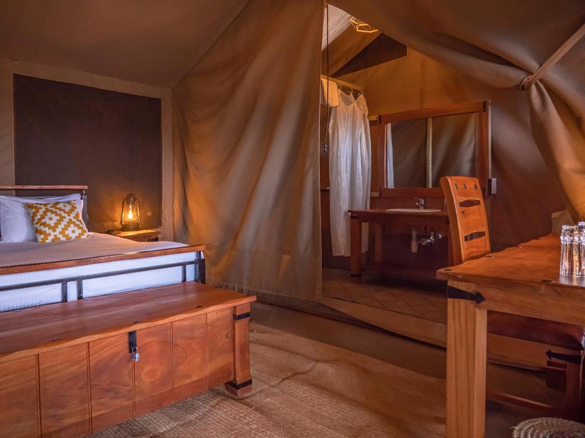 Tulia Amboseli Safari Camp Hotel Екстериор снимка