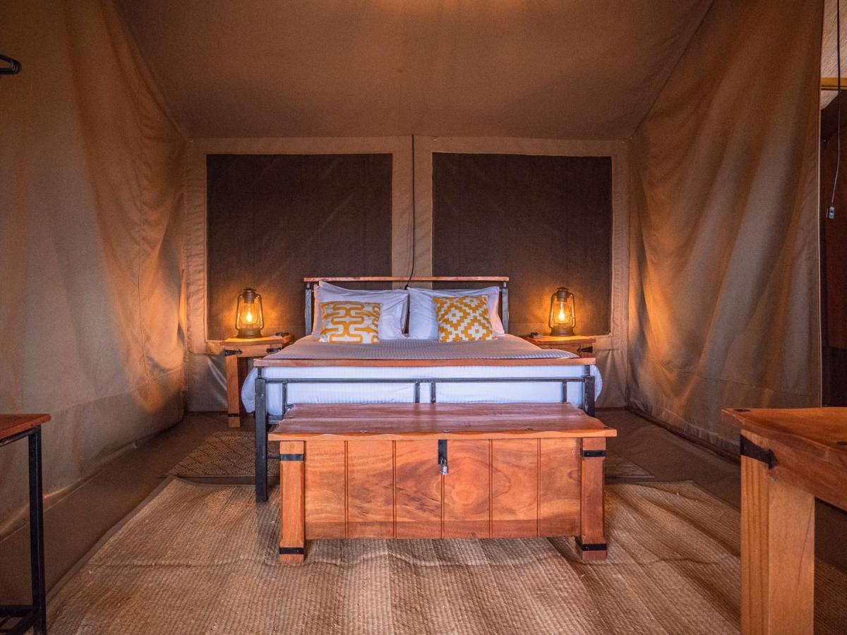 Tulia Amboseli Safari Camp Hotel Екстериор снимка