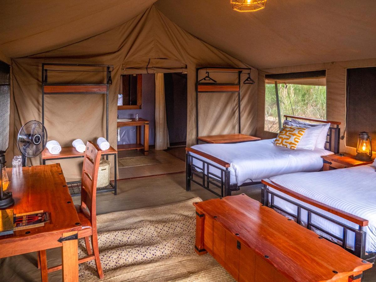 Tulia Amboseli Safari Camp Hotel Екстериор снимка