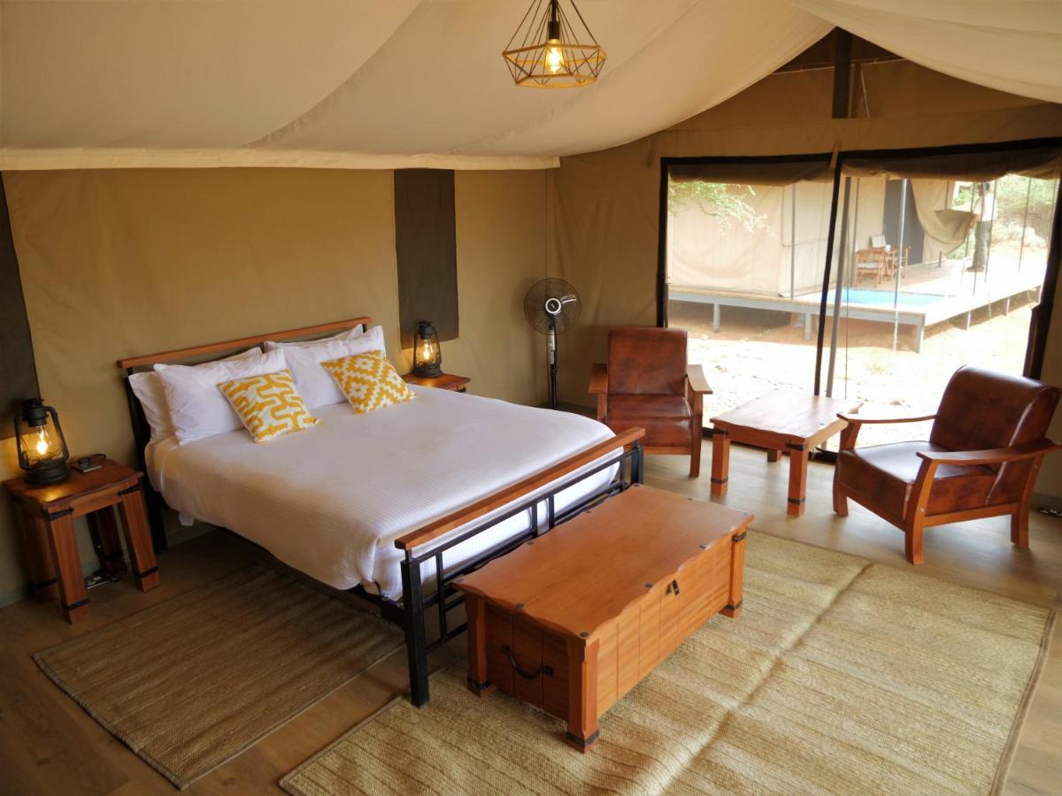 Tulia Amboseli Safari Camp Hotel Екстериор снимка