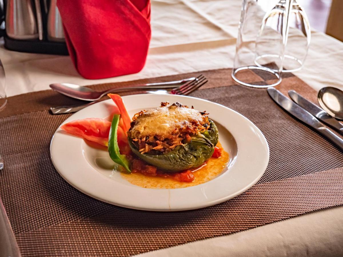 Tulia Amboseli Safari Camp Hotel Екстериор снимка